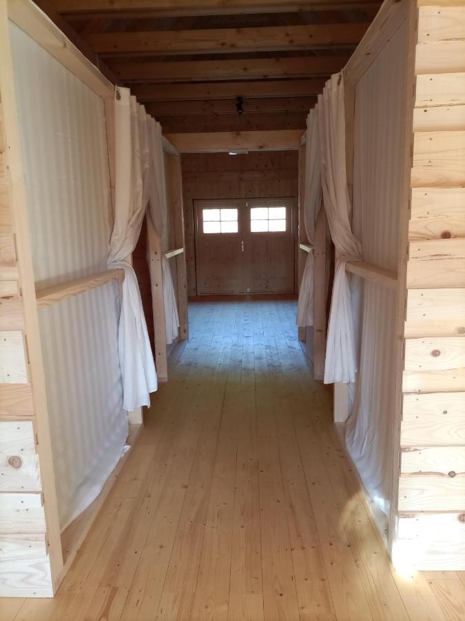 Hotel Kamp Beli Gaber à Stari Trg pri Lozu Extérieur photo