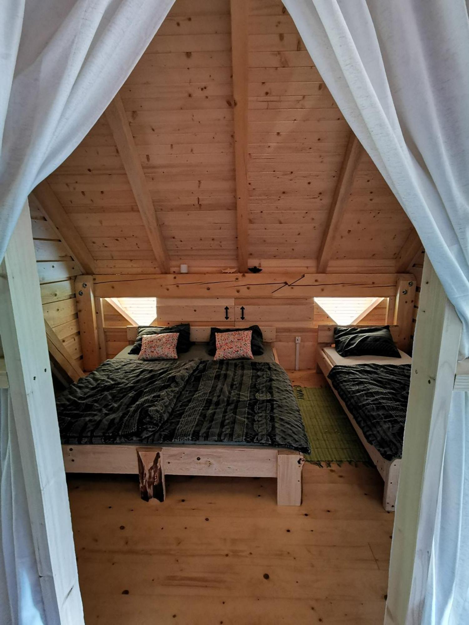 Hotel Kamp Beli Gaber à Stari Trg pri Lozu Extérieur photo