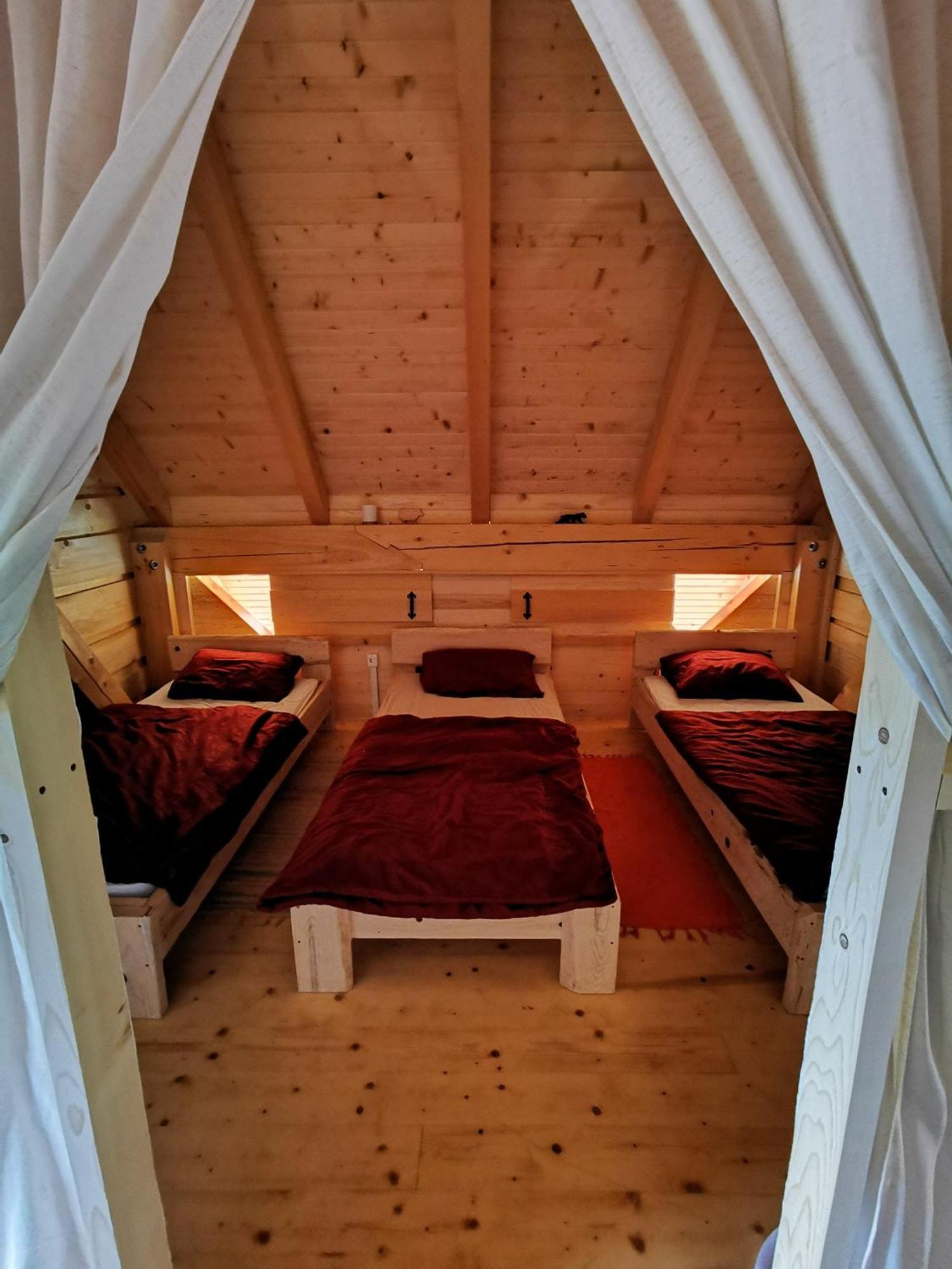 Hotel Kamp Beli Gaber à Stari Trg pri Lozu Extérieur photo
