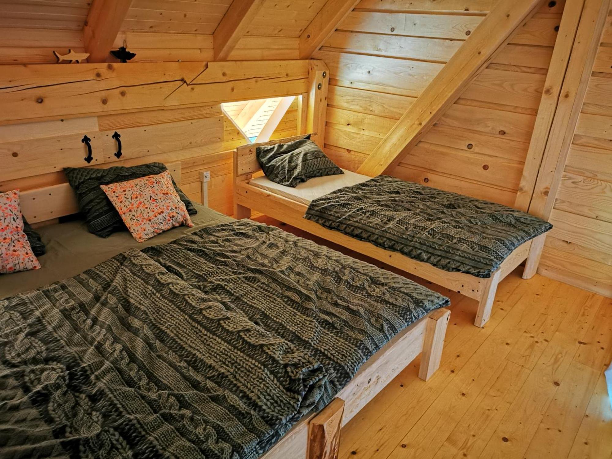 Hotel Kamp Beli Gaber à Stari Trg pri Lozu Extérieur photo